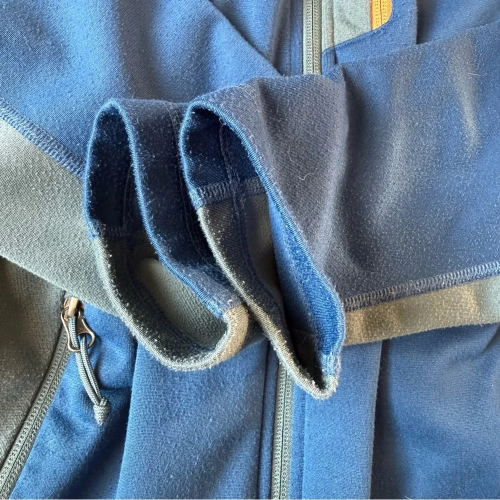 The North Face AO Softshell Hoodie Shady Blue Grey Mens Large Outdoor Hiking